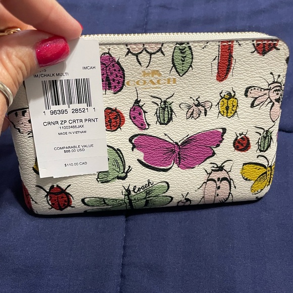 RARE NWT Coach Wristlet - Corner Zip Creature Print - Picture 8 of 10